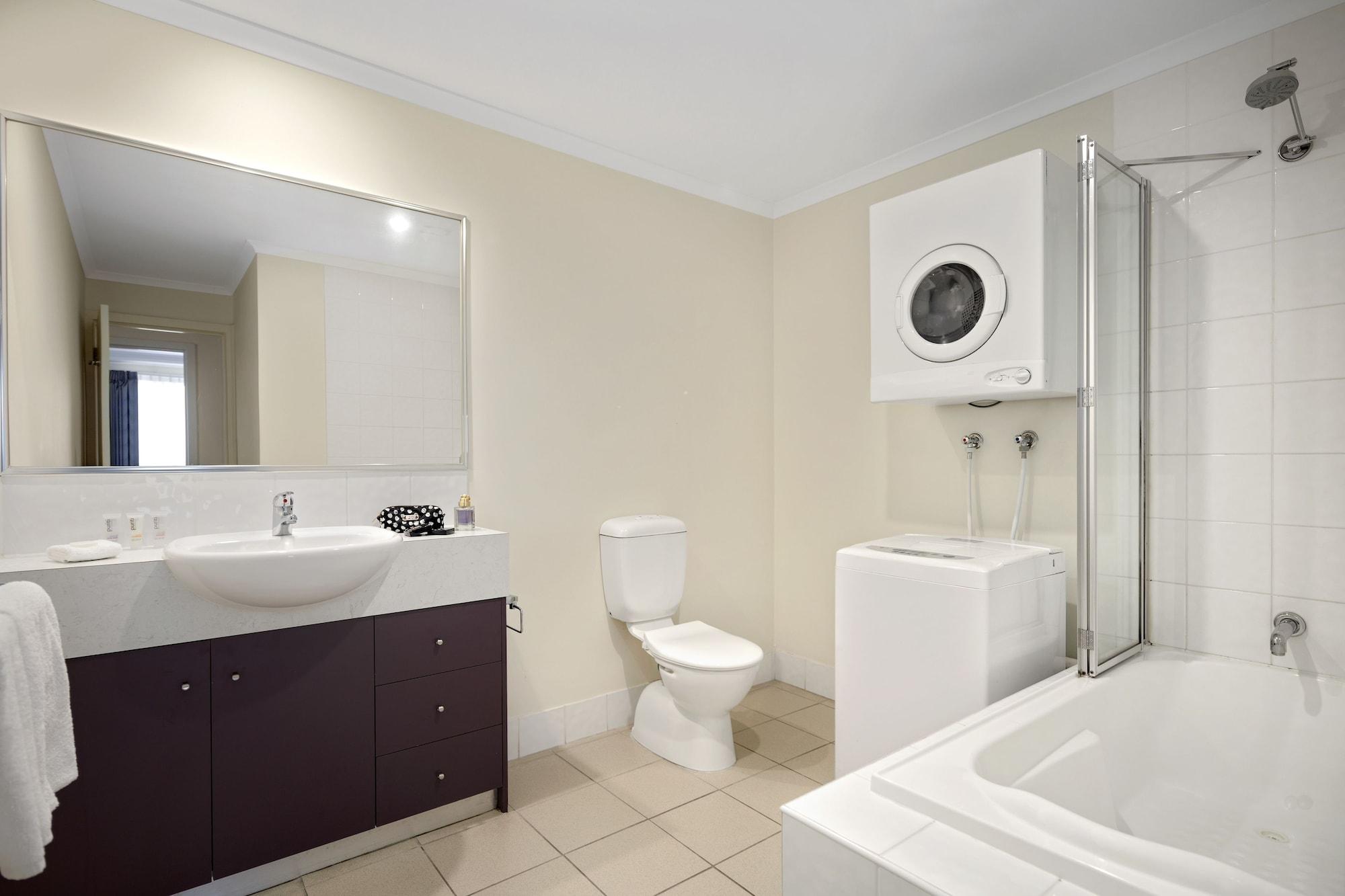 Aparthotel Quest Mont 4*