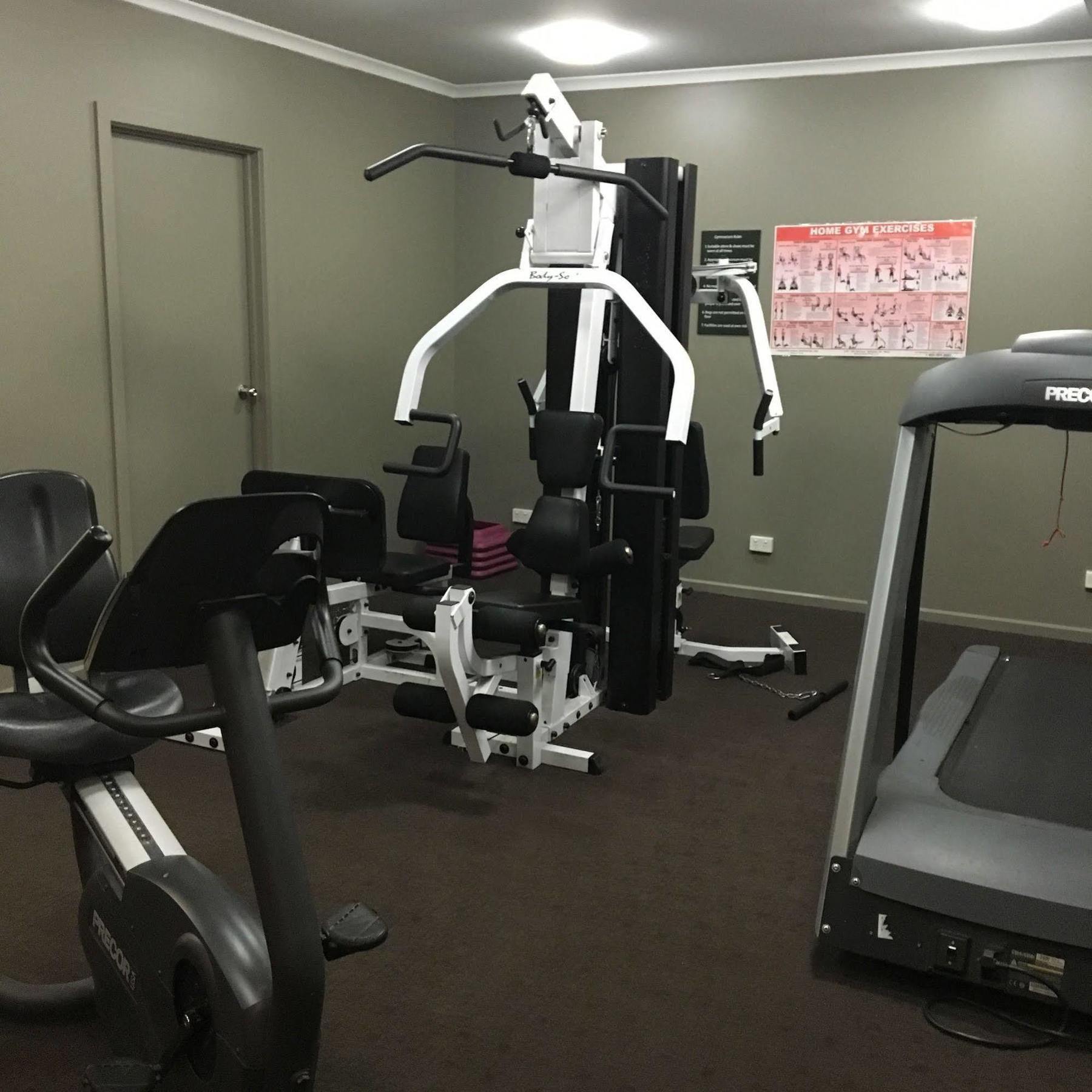 Aparthotel Quest Mont 4*