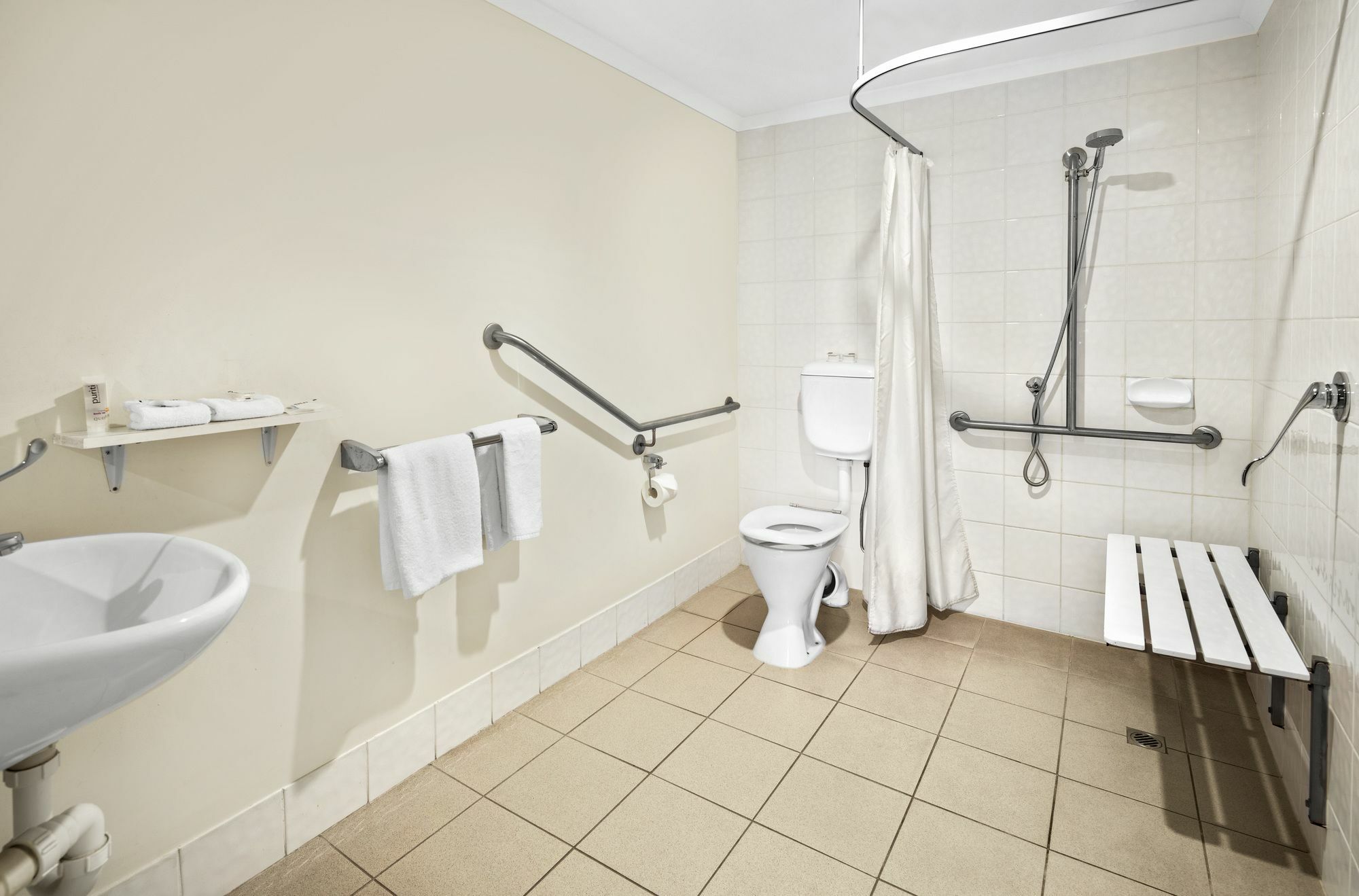 Quest Mont Aparthotel